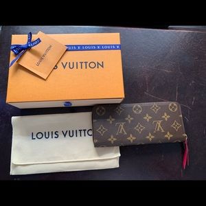 Louis Vuitton clemence Fuchsia wallet